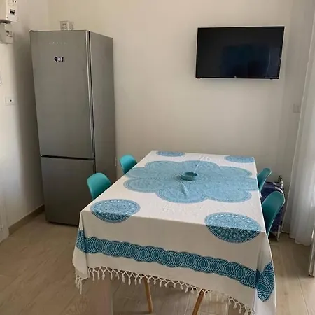 Le Giraffe Apartment