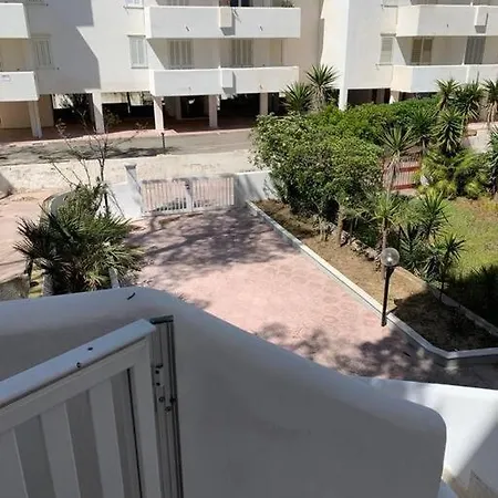 Le Giraffe Apartamento Rivabella