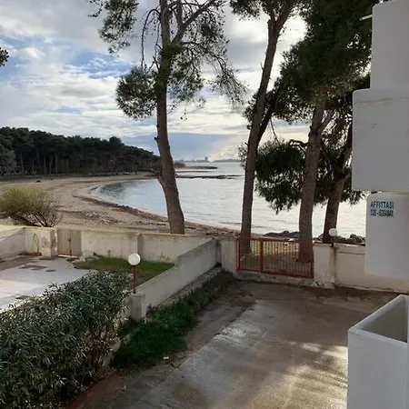 Le Giraffe Apartamento Rivabella